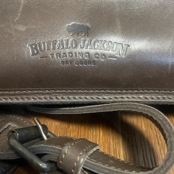Buffalo Jackson Denver leather briefcase in dark briar - Picture 8 of 8